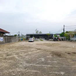 Dijual Tanah + Bangunan Café di Marelan 5