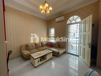 Dijual Townhouse Hook di Komplek Cemara Asri Jalan Katalia Terrace 2