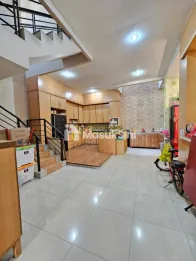 Dijual Villa Siap Huni di Komplek Cemara Asri Jalan Durian - Medan