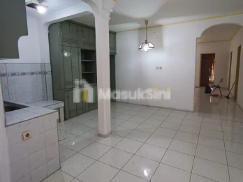 Disewa Rumah Di Komplek Cemara Asri Medan - Jalan Bungur