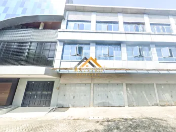 Disewakan Ruko Gandeng 3 Tingkat Komplek CBD Polonia Blok AA