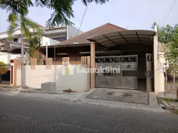 Disewakan Rumah 1Lantai Siap Huni di Simpang Darmo Permai Utara, Surabaya.