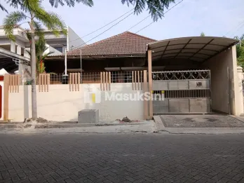 Disewakan Rumah 1Lantai Siap Huni di Simpang Darmo Permai Utara, Surabaya.