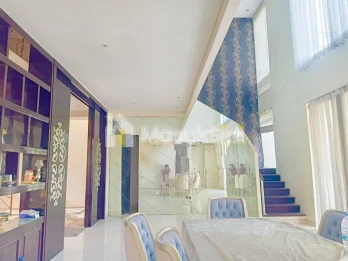 Disewakan Rumah Raya Boulevard PALM BEACH Pakuwon City Surabaya