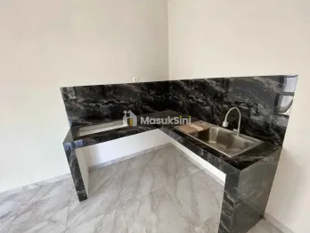 HUNIAN MEWAH KONSEP AMERICAN STYLE LOKASI KEPUHARJO - HARGA 736 JUTA