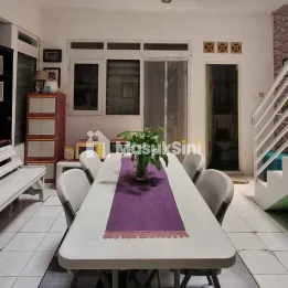 Hunian second terawat lokasi strategis di rawamangun jakarta