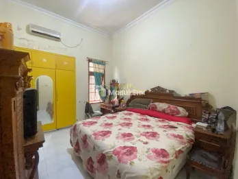 JUAL CEPAT, RUMAH ETNIK TANAH SUPER LUAS DEKAT GKJ TULUNG