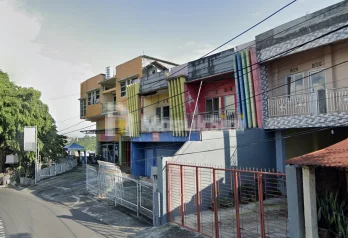 Jual Ruko Dua Lantai Luas di Jalan Lumimuut Kota Manado
