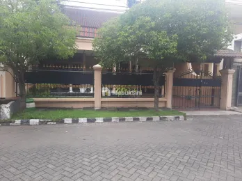 Jual Rumah Lama Mewah di Jalan Gayungsari Barat Surabaya