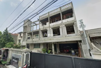 Jual Rumah Mewah 3 Lantai di Kawasan Duren Sawit Jakarta Timur