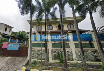 Jual Rumah Mewah di Komplek Perum Taman Kebon Jeruk Jakarta Barat