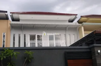Jual Villa 2 Lantai 2 Kamar Senggigi Lombok Barat Nusa Tenggara Barat