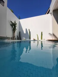 Jual Villa Lingkungan Tenang 2 Lantai 5 Kamar Rooftop View Sunset Laut Deka