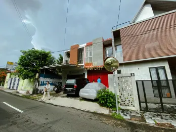 RUKO MURAH DEKAT STASIUN LEMPUYANGAN