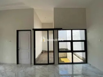 RUMAH 2 LANTAI LOKASI PERUMAHAN POROS KARANGPLOSO MALANG