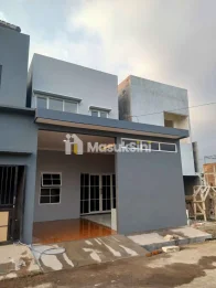 RUMAH 2 LANTAI LOKASI PERUMAHAN SUKUN DEKAT KAMPUS UNIKAMA