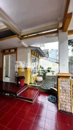 RUMAH 4 KAMAR DI GRIYA SHANTA