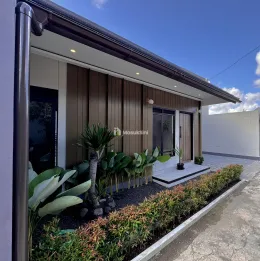 RUMAH CANTIK DESAIN MODERN 8 MENIT KE CANDI KALASAN