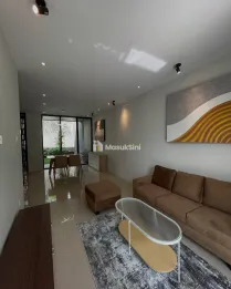 RUMAH DESAIN KEKINIAN, 10 MENIT KE UNY JOGJA