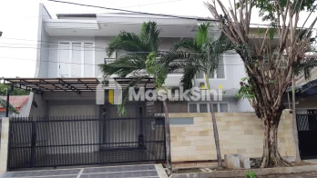 Rumah Dharmahusada Indah Semi Furnished Modern Minimalis Siap Huni