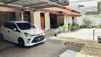 Rumah Dijual di Komplek PU P4S Duren Sawit Dekat Mall Cipinang Indah