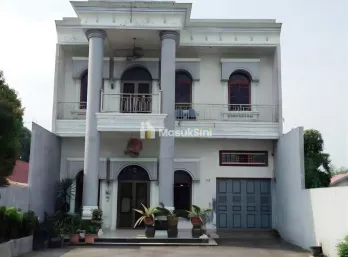 Rumah Dijual di Kota Medan Dekat Plaza Medan