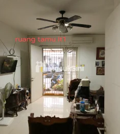 Rumah Dijual di Larangan Kota Tangerang Dekat CBD Ciledug Family Mall