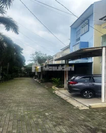 Rumah Dijual di Serpong Utara Dekat Mall WTC Matahari, BSD Plaza