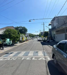 Rumah Dijual di Wonokromo Surabaya Dekat Marvell City Mall