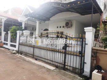 Rumah Djual di Komplek Villa Dago Tol Dekat Gerbang Tol Serpong 3