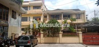 Rumah Full Furnish dan Kantor Dgn Fasilitas Gym Peralatan Lengkap & Sauna