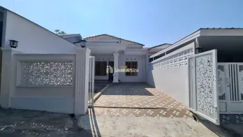 RUMAH KELUARGA SLEMAN, DEKAT MASJID & SEKOLAH