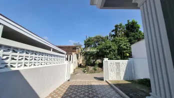 RUMAH KELUARGA SLEMAN, DEKAT MASJID & SEKOLAH ISLAM