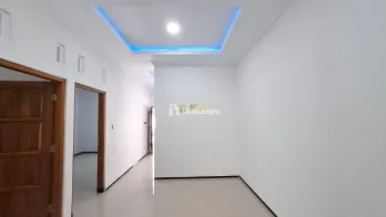 RUMAH KELUARGA SLEMAN, DEKAT MASJID & SEKOLAH ISLAM