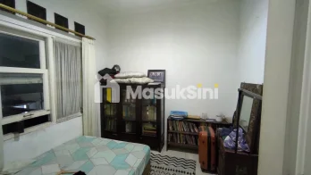 RUMAH KONSEP KLASIK SIAP HUNI LOKASI CENGGER AYAM
