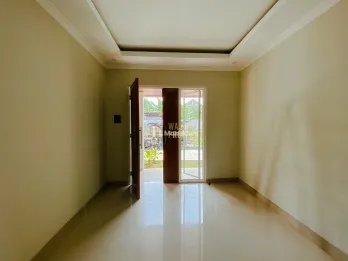 RUMAH MEWAH DALAM CLUSTER DEKAT RSUD PRAMBANAN