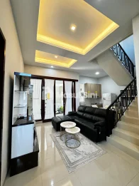 Rumah Mewah Full Furnish di Graha Kencana Malang