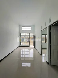 RUMAH MODERN LOKASI KEDUGKANDANG DEKAT KANTOR TERPADU