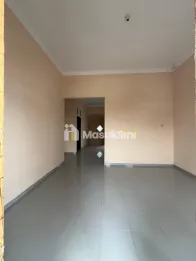 RUMAH MODERN MINIMALIS 2 LANTAI LOKASI KAPIWORO SAWOJAJAR 2 MALANG