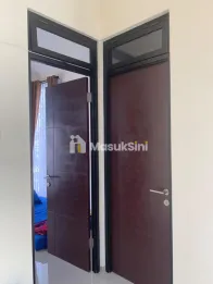 RUMAH SECOND MEWAH 2 LANTAI DEKAT KAMPUS UB - HARGA 1,350M