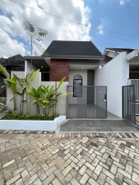 RUMAH SIAP HUNI FULL FURNISH LOKASI BANDULAn