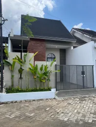 RUMAH SIAP HUNI FULL FURNISH LOKASI BANDULAn MALANG
