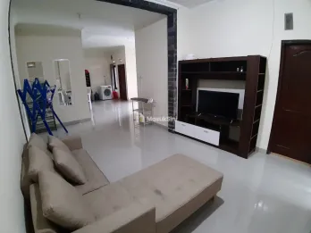 RUMAH SIAP HUNI HARGA DISKON TANAH LUAS LOKASI STRATEGIS