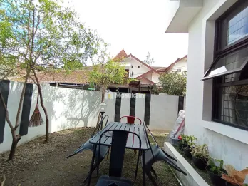 Rumah Strategis 2 Lantai Selangkah Borma Antapani Kota Bandung