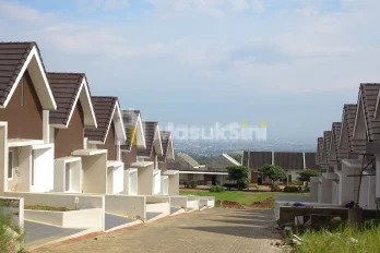 RUMAH VILLA 300 JUTAAN VIEW GUNUNG ARJUNO DAN CITY LIGHT KOTA MALANG BATU