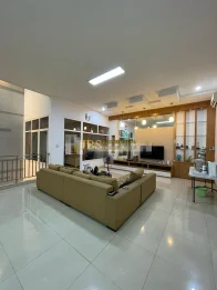 SANGAT LIMITED!! Dijual Villa di Komplek Cemara Asri Medan Jalan Rajawali