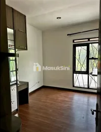 DI JUAL RUMAH UNDER 2M LOKASI STRATEGIS DI KOTA BANDUNG ARCAMANIK