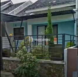 DI JUAL RUMAH VIEW KOTA BANDUNG LOKASI STRATEGIS DAN NYAMAN