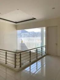 Dijual & Disewakan Rumah di Raffles Garden Citraland, Surabaya Barat