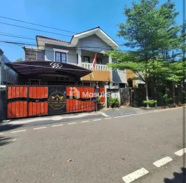 Dijual Rumah 2 Lantai di Cempaka Putih Tengah, Jakarta Pusat